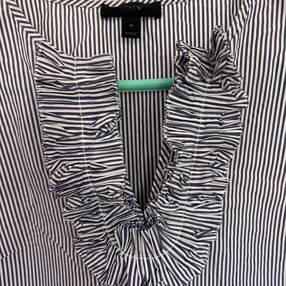 Sleeveless J.crew with Ruffles - Picture 2 of 5